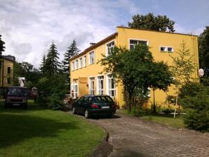 Budova, kde se prázdninový areál nachází