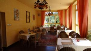Posezení v ubytování Villa Kunterbunt Willa Śmiesznotka