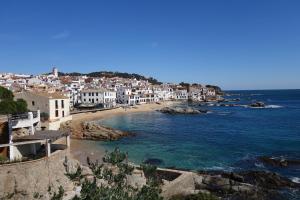 Fotografie z fotogalerie ubytování Duplex in front of the sea in Calella de Palafrugell -130 v destinaci Calella de Palafrugell
