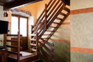 Afbeelding uit fotogalerij van CA' BAETTI L'ANTICO BORGO in Roncola