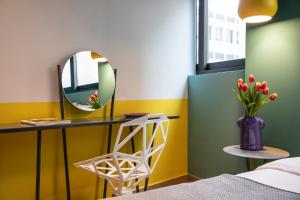 Posteľ alebo postele v izbe v ubytovaní 14 Reasons Why Hotel Psirri