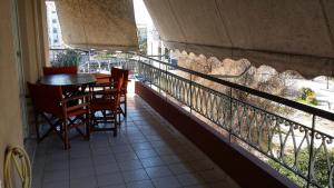 Photo de la galerie de l'établissement Athenian Luxury apartment, near metro station Chalandri, Nu 2, à Athènes