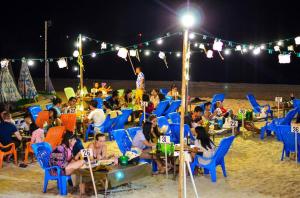 Hosté ubytování Tawaen Beach Resort