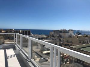 A general sea view or a sea view taken from Az apartmant