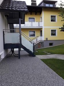 Budova, kde se ubytování v soukromí nachází