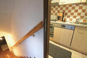 Zdjęcie z galerii obiektu SMALL & COZY 2 Bedroom City Apartment by Belle Stay w mieście Kitzbühel