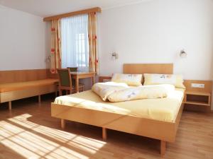 Postel nebo postele na pokoji v ubytování Ködnitzhof