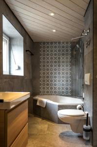 Koupelna v ubytování Das Nordberg Guesthouse