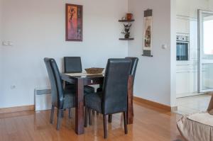 Foto sihtkohas Ruma asuva majutusasutuse Modern and bright apartment in Ruma galeriist
