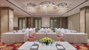 Fotografie z fotogalerie ubytování Ramada Gurgaon Central v destinaci Gurgáon + 37 fotografií