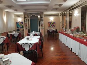 Fotografie z fotogalerie ubytování Hotel Nettuno v destinaci Porto San Giorgio