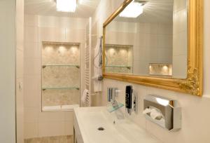 Koupelna v ubytování Hotel Zehnthof + 37 fotografií