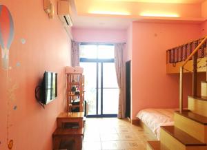 TV/trung tâm giải trí tại Love Ocean & Happy Bay HomeStay