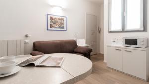 Kuchyňa alebo kuchynka v ubytovaní Italianway - Bligny 19 Flat