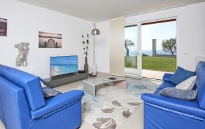 ガルドーネ・リヴィエラにあるVilla Albachiara, Private Luxury villa with private pool and lake viewのギャラリーの写真