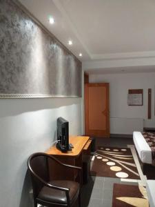 TV a/nebo společenská místnost v ubytování Hotel Tranzzit
