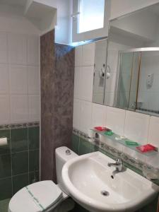 Koupelna v ubytování Hotel Tranzzit