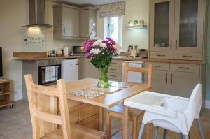 Dining area at the apartment 
