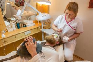 Goście zatrzymujący się w obiekcie Landhotel Alpenhof Filzmoos