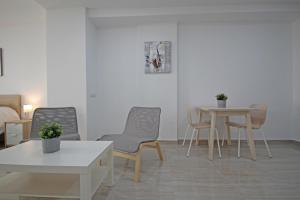 Posedenie v ubytovaní Esparteros 6, Estudios