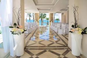 Foto dalla galleria di Alexander The Great Beach Hotel a Paphos