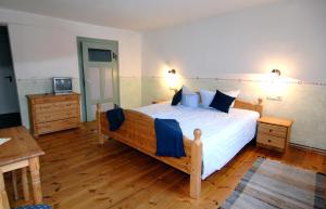 Postel nebo postele na pokoji v ubytování Hotel Aegidienhof
