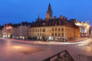 Gallery image of Hotel De La Paix in Lille