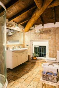 A bathroom at Relais Valpolicella B&B