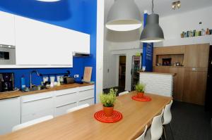 Kuchyň nebo kuchyňský kout v ubytování Chmielna 5 Rooms & Apartments