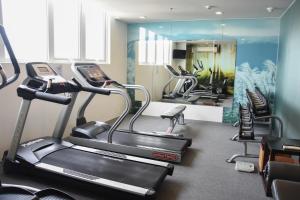 Spordikeskus ja/või sportimisvõimalused majutusasutuses ÊMM Hotel Saigon