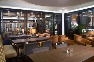 Area soggiorno di Gran Melia Jakarta