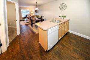 A kitchen or kitchenette at Harbor Village Pool Building Condo 107
