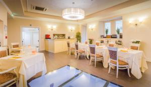 Kuchyňa alebo kuchynka v ubytovaní Hotel Palazzo San Lorenzo & Spa