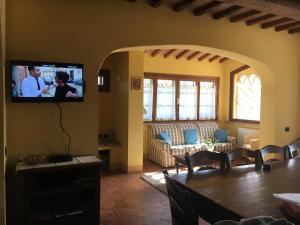 Μια τηλεόραση ή/και κέντρο ψυχαγωγίας στο Villa Ledonia