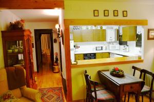 Kjøkken eller kjøkkenkrok på Apartamento 3 habitaciones en Llivia