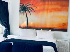 Afbeelding uit fotogalerij van Luxury white loft on Ocean Drive-South beach with a view in Miami Beach