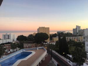 Basen w obiekcie Cielomar Benalmadena costa lub w pobliżu