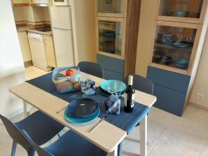 A kitchen or kitchenette at Apartamento Picasso