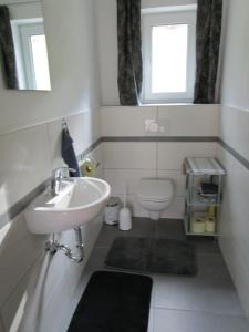Kúpeľňa v ubytovaní Ferienwohnung Huber