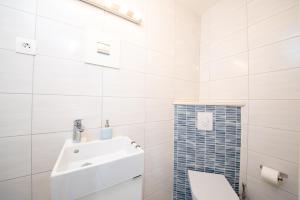 Koupelna v ubytování Sea Pearl Residence - Top beachfront location apartments in Bol centre