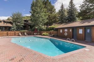 Gallery image of Herbage E1 Townhouse Close to City in Steamboat Springs