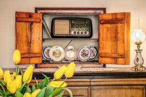 A kitchen or kitchenette at Palazzo Stunis - Dimora di Charme