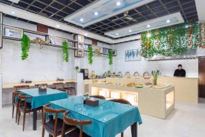 义乌悦嘉商务宾馆餐厅或其他用餐的地方