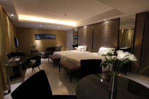 Gallery image of Ramada Meizhou in Meizhou