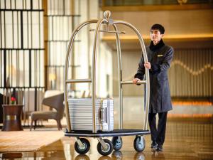 Členové personálu v ubytování Primus Hotel Nanchang International Expo City