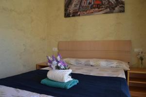 Posteľ alebo postele v izbe v ubytovaní Fabuloso apartamento familiar con piscina en Salou
