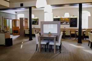 Hotel GTC 3* superior餐厅或其他用餐的地方