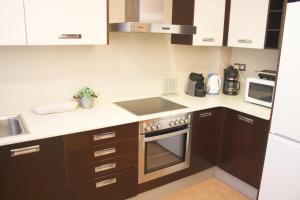 A kitchen or kitchenette at Beautiful seafront house