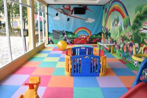 Club infantil de Lorin Sentul Hotel