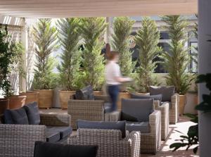 Posedenie v ubytovaní Irini Hotel